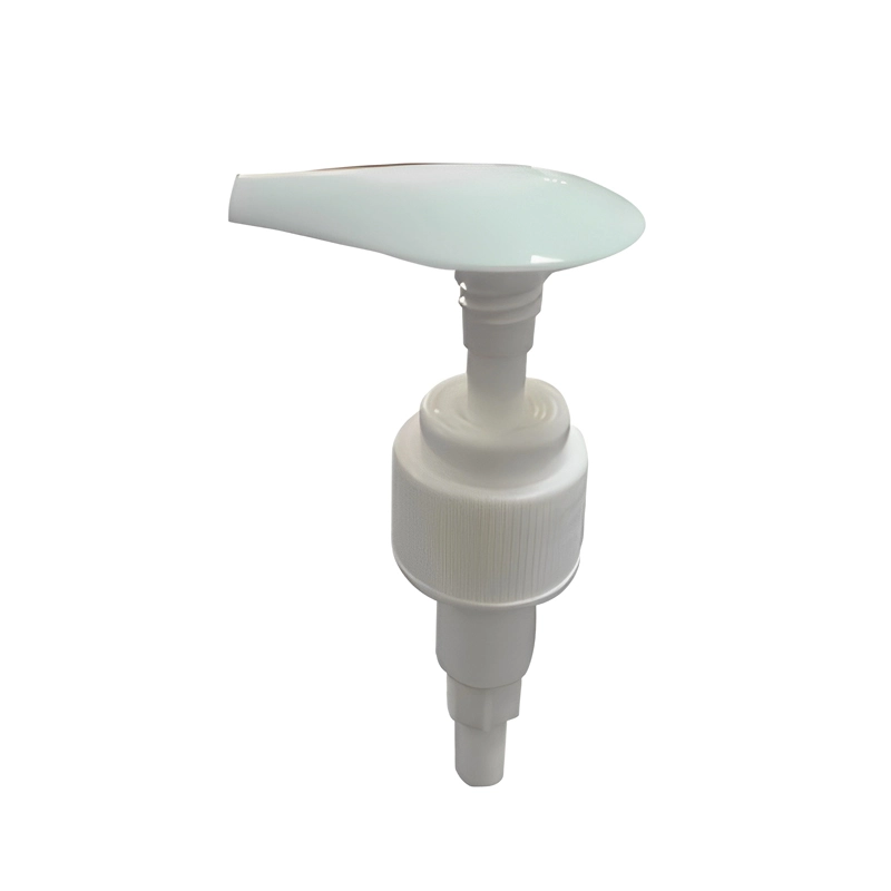 Yuyao Yurongfa Plastic's 24/410 gold heart-shaped pump head image, featuring a heart design, suitable for daily chemical lotion packaging, with a sealed structure ensuring smooth pressing and stable liquid output.
